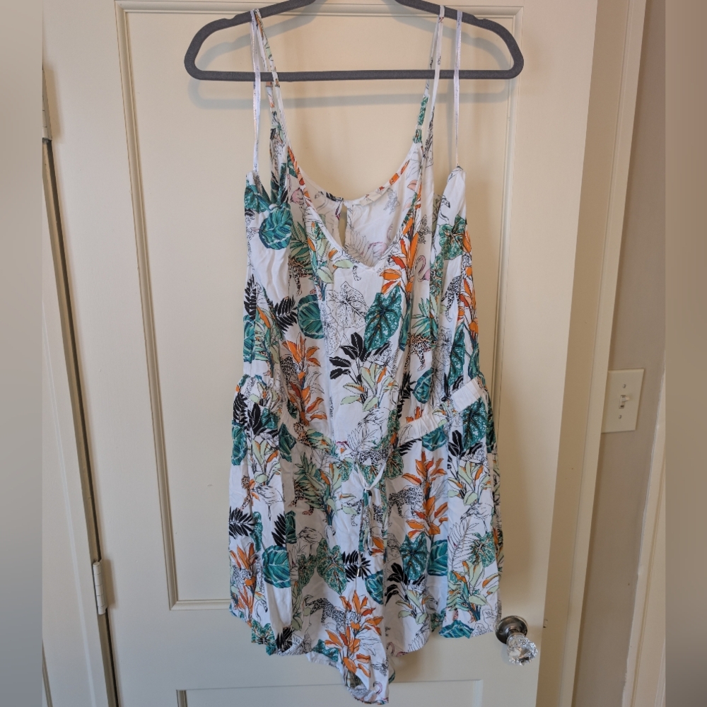 Floral Print Sleeveless Romper